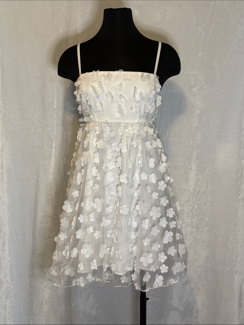 White Floral Appliqué Spaghetti Strap Kids Dress size Large